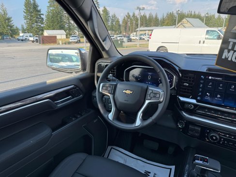 New 2026 Chevrolet Silverado 1500 LTZ w/ LTZ Premium Package image 18