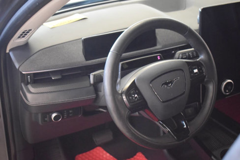 Used 2021 Ford Mustang Mach-E Premium image 95