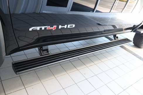 New 2026 GMC Sierra 2500 AT4 w/ AT4 Premium Plus Package image 9