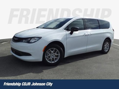 New 2025 Chrysler Voyager LX image 1