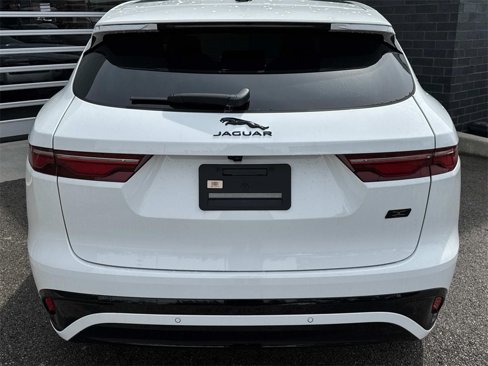 New 2026 Jaguar F-PACE R-Dynamic S image 5