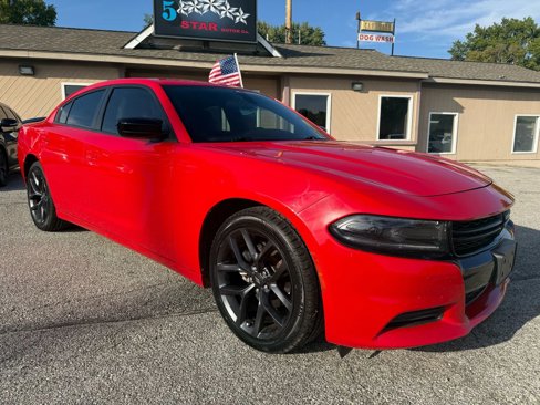 Used 2022 Dodge Charger SXT w/ Blacktop Package image 1