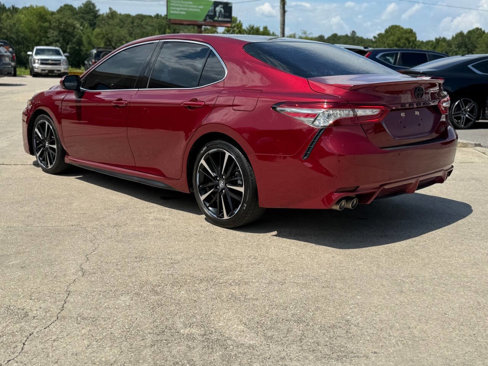 Used 2018 Toyota Camry XSE w/ Accessory Appearance Package image 3