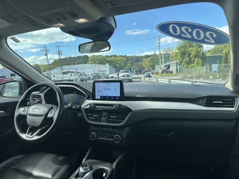 Used 2020 Ford Escape SE Sport image 15