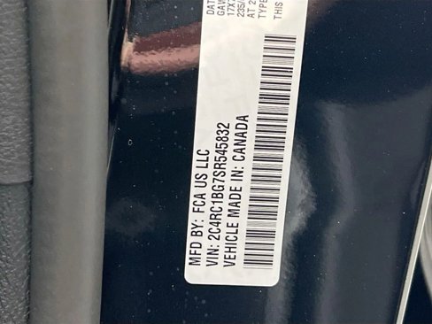New 2025 Chrysler Pacifica Select image 33