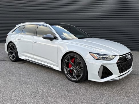 Used 2025 Audi RS 6 performance image 10