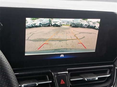 Used 2025 Chevrolet TrailBlazer RS w/ Driver Confidence Package image 17