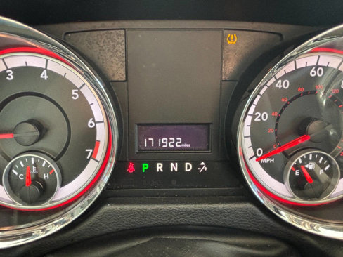 Used 2013 Dodge Grand Caravan SXT image 15
