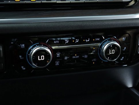 New 2026 GMC Sierra 1500 SLT w/ SLT Premium Plus Package image 18
