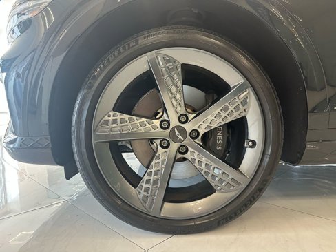 Used 2023 Genesis GV70 2.5T w/ Sport Prestige Package image 43