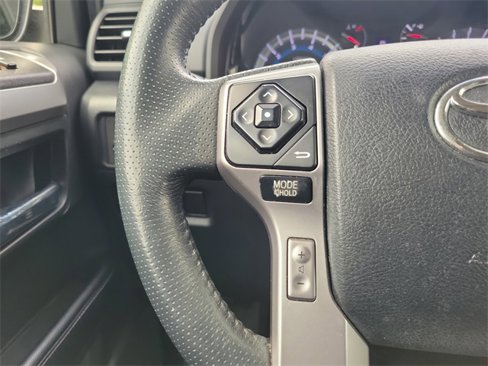 Used 2019 Toyota 4Runner SR5 Premium image 15
