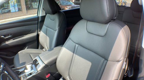New 2025 Hyundai Tucson SEL image 9
