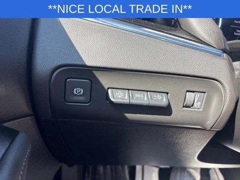 Used 2024 Buick Enclave Avenir w/ Avenir Technology Package image 39
