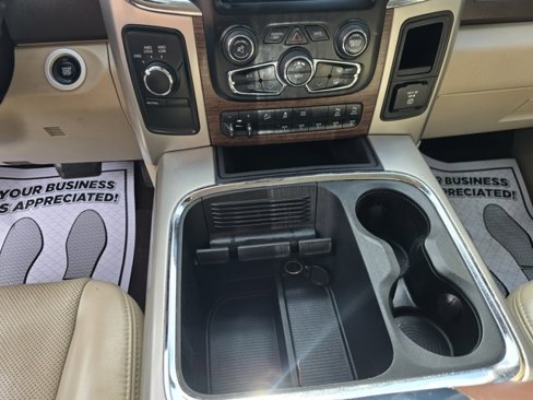 Used 2018 RAM 2500 Laramie w/ Off Road Package image 14