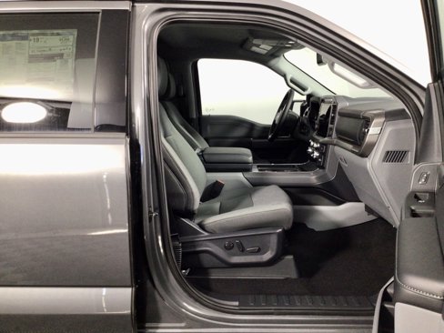 New 2025 Ford F150 XLT w/ Equipment Group 302A MID image 36