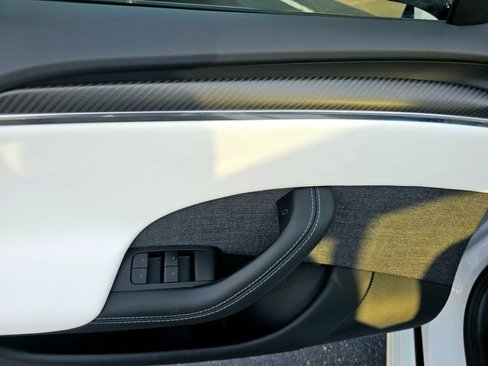 Used 2024 Tesla Model S Plaid image 22