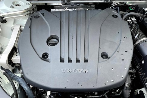 Certified 2025 Volvo XC90 B5 Core w/ Climate Package image 27