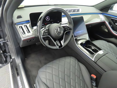 New 2026 Mercedes-Benz S 580 4MATIC Sedan image 10