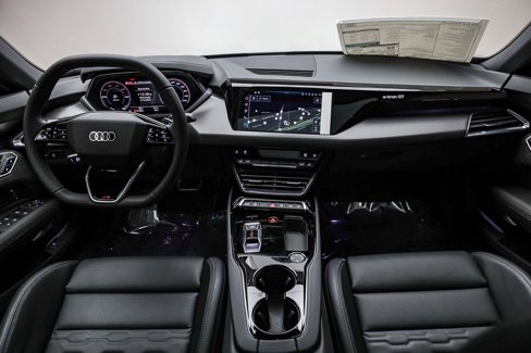New 2025 Audi S e-tron GT Premium Plus image 19