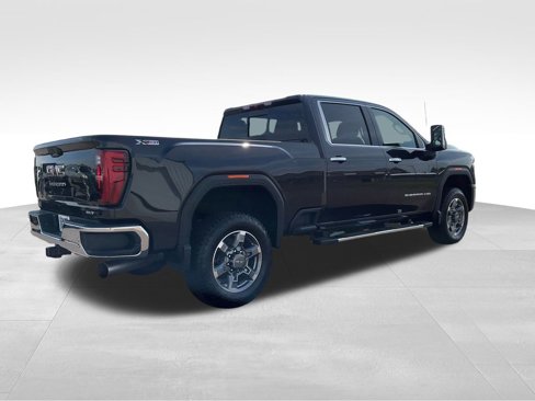 New 2026 GMC Sierra 3500 SLT image 27