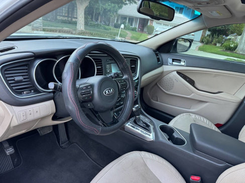 Used 2015 Kia Optima EX w/ EX Premium Package image 16