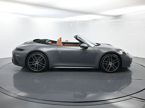 Certified 2025 Porsche 911 Carrera image 15