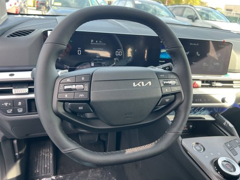 New 2026 Kia Sportage EX image 9
