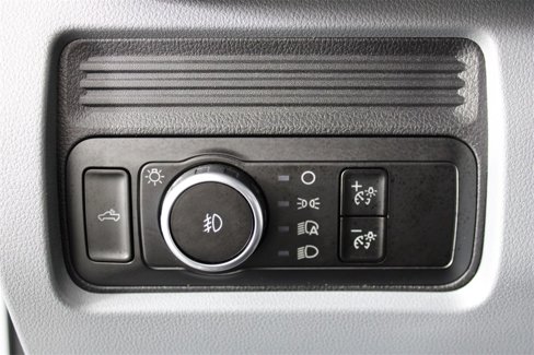 Used 2025 Ford F450 XLT w/ FX4 Off-Road Package image 22
