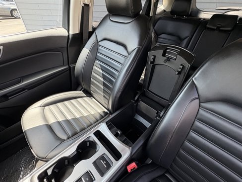 Used 2024 Ford Edge SEL image 26