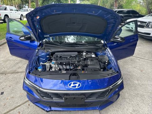 Used 2025 Hyundai Elantra Sport w/ Cargo Package image 26