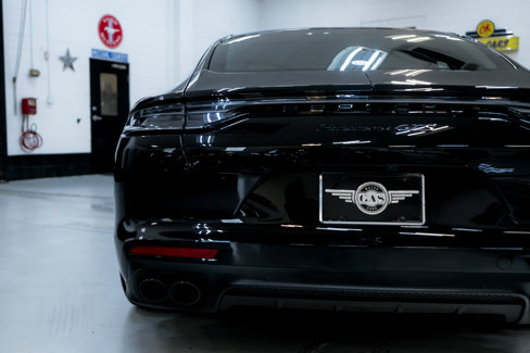 Used 2023 Porsche Panamera GTS image 14