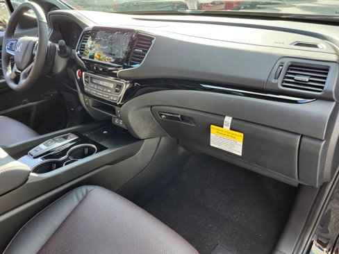 New 2026 Honda Ridgeline Black Edition image 15