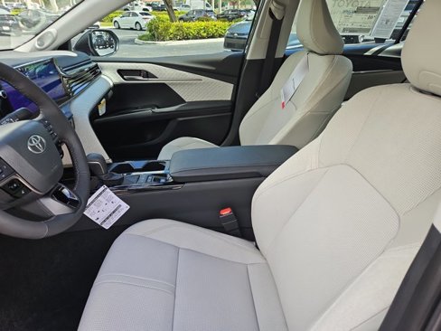 New 2026 Toyota Camry XLE image 15