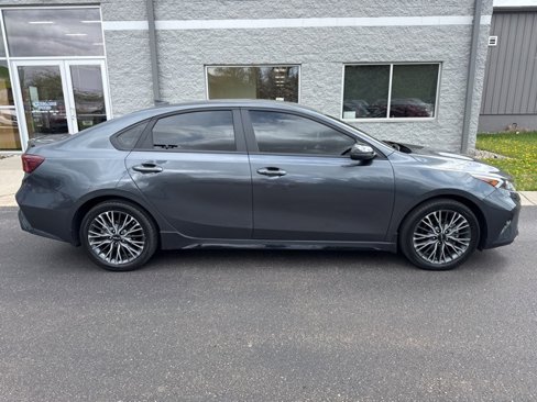 Used 2023 Kia Forte GT-Line image 9