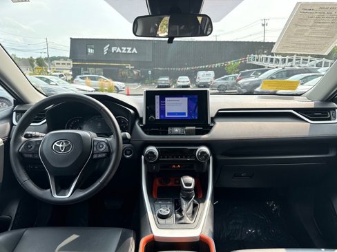 Used 2024 Toyota RAV4 Adventure image 18
