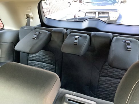 Used 2022 Nissan Pathfinder SV image 10