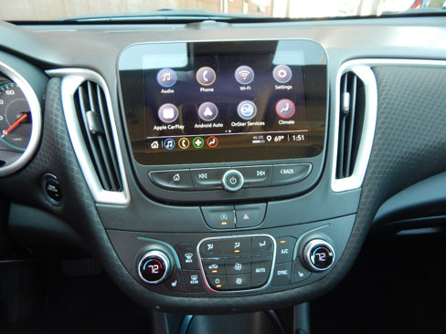 Used 2024 Chevrolet Malibu LT image 13