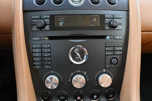 Used 2008 Aston Martin V8 Vantage Roadster image 15