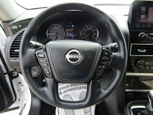 Used 2024 Nissan Armada Platinum w/ Captain's Chairs Package image 17