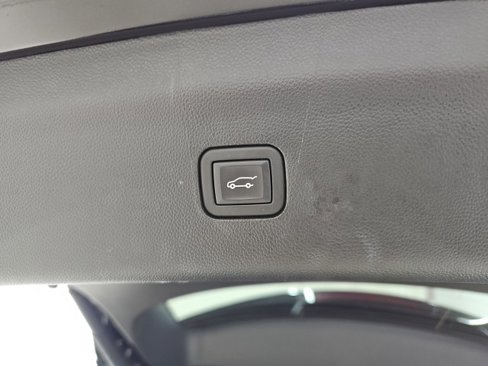Used 2023 Buick Enclave Essence w/ Experience Buick Package image 20
