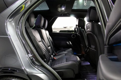 Used 2023 Land Rover Discovery HSE R-Dynamic image 22