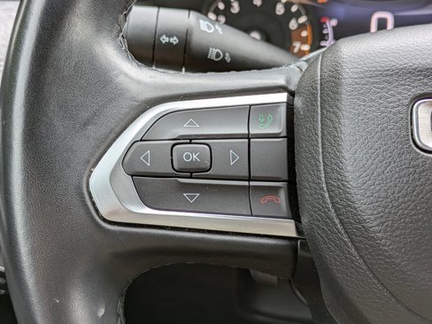 Used 2022 Jeep Compass Latitude image 24