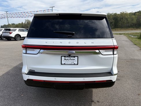 Used 2024 Lincoln Navigator L Reserve image 4