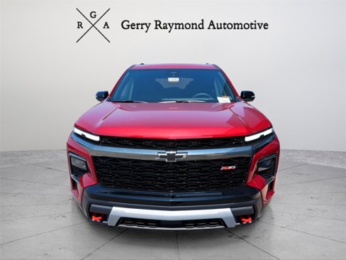 New 2026 Chevrolet Traverse Z71 w/ Driver Confidence Package image 2