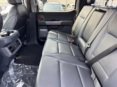 New 2026 Ford F250 Lariat image 18