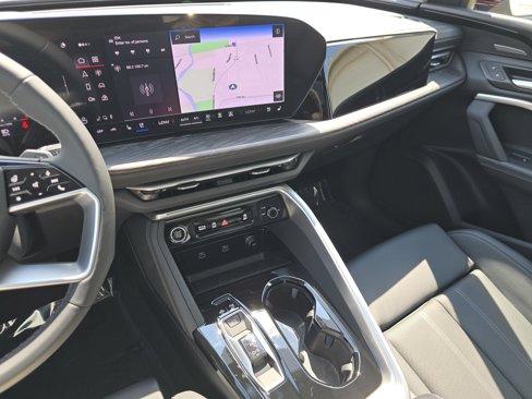 New 2025 Audi Q5 Premium Plus image 24