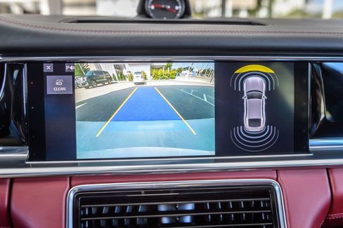 Used 2020 Porsche Panamera image 24