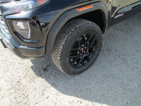 New 2026 GMC Canyon AT4 w/ Technology Plus Package image 10