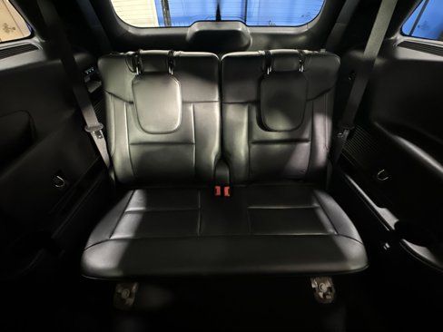 Used 2020 Ford Explorer ST w/ ST Street Pack image 29