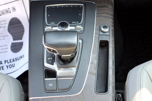 Used 2018 Audi Q5 Prestige w/ Prestige Package image 20